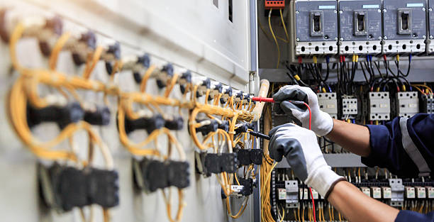 Professional Electrician technician working in Appomattox, VA